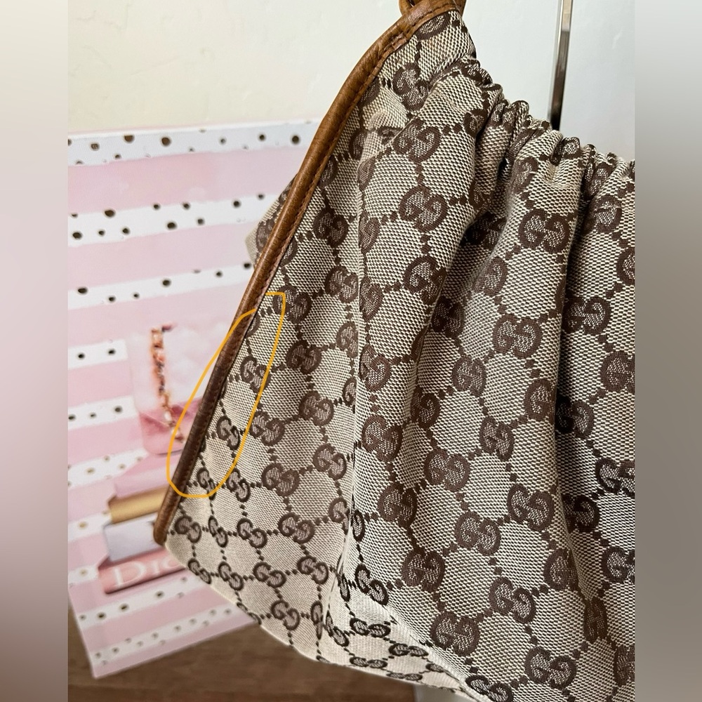 Gucci Handbag Hobo Style - Picture 12 of 13